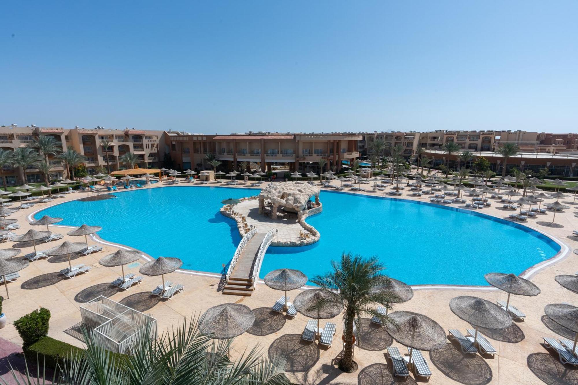 Parrotel Lagoon Waterpark Resort Sharm el-Sheikh Exterior photo